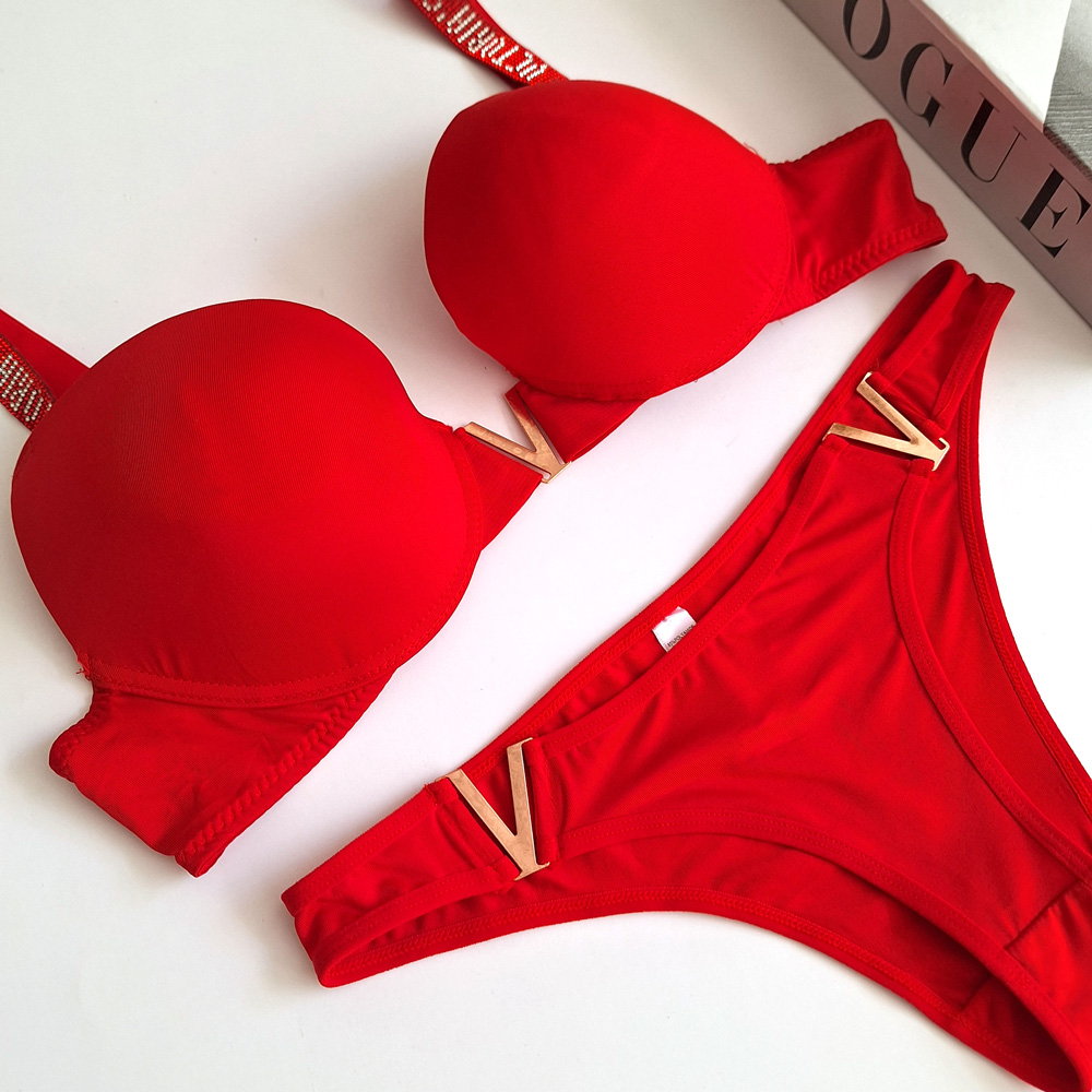 ست سوتین شورت ابری v