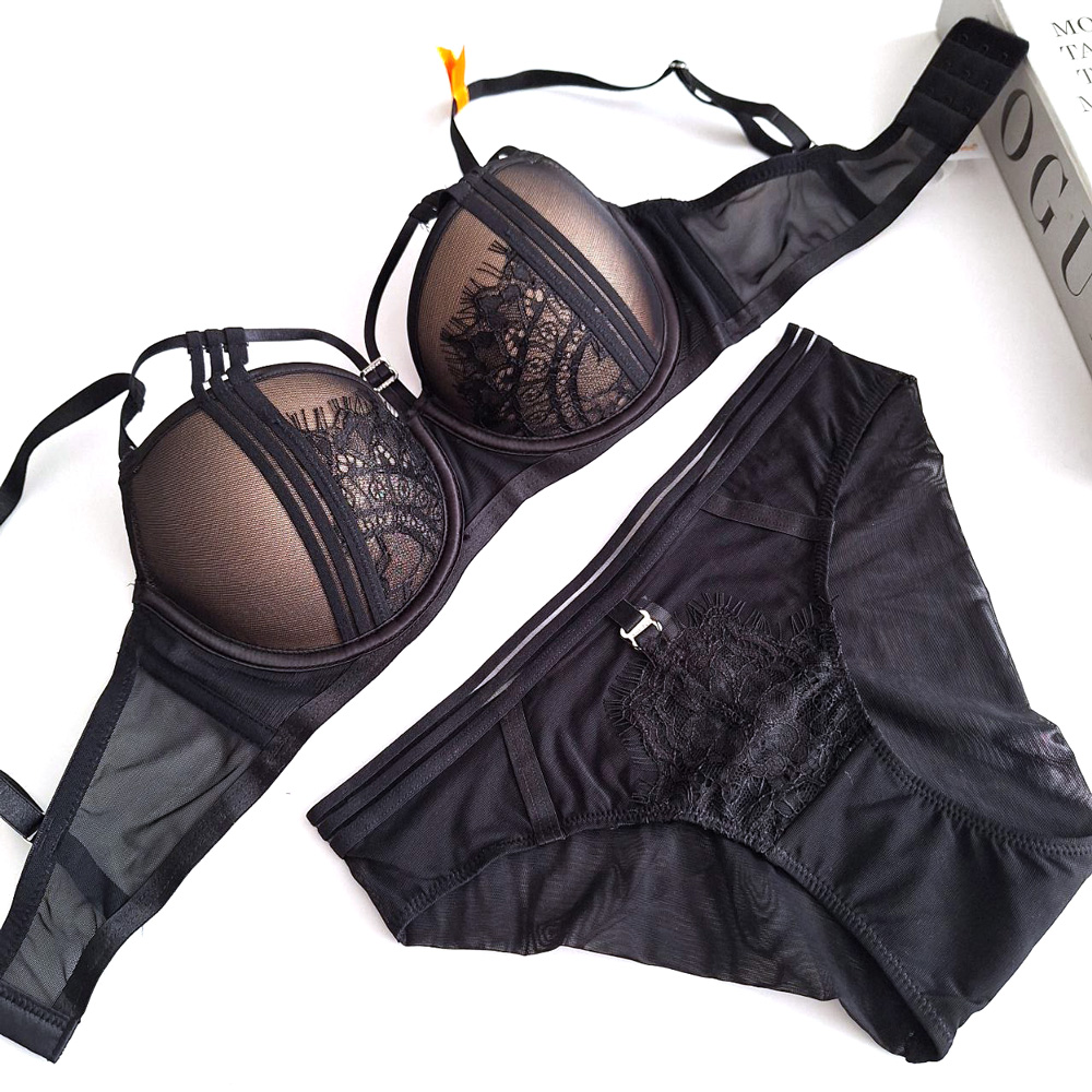 ست سوتین شورت هارنسی 