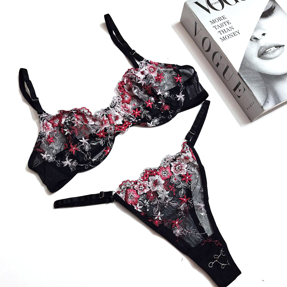 ست سوتین شورت گلدار 