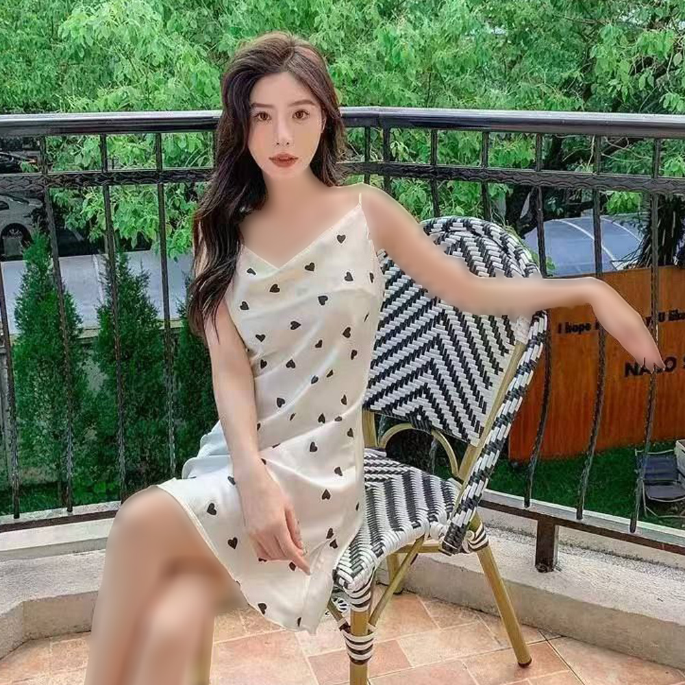 پیراهن ساتن