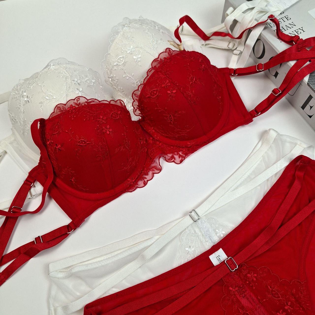 ست سوتین شورت فانتزی