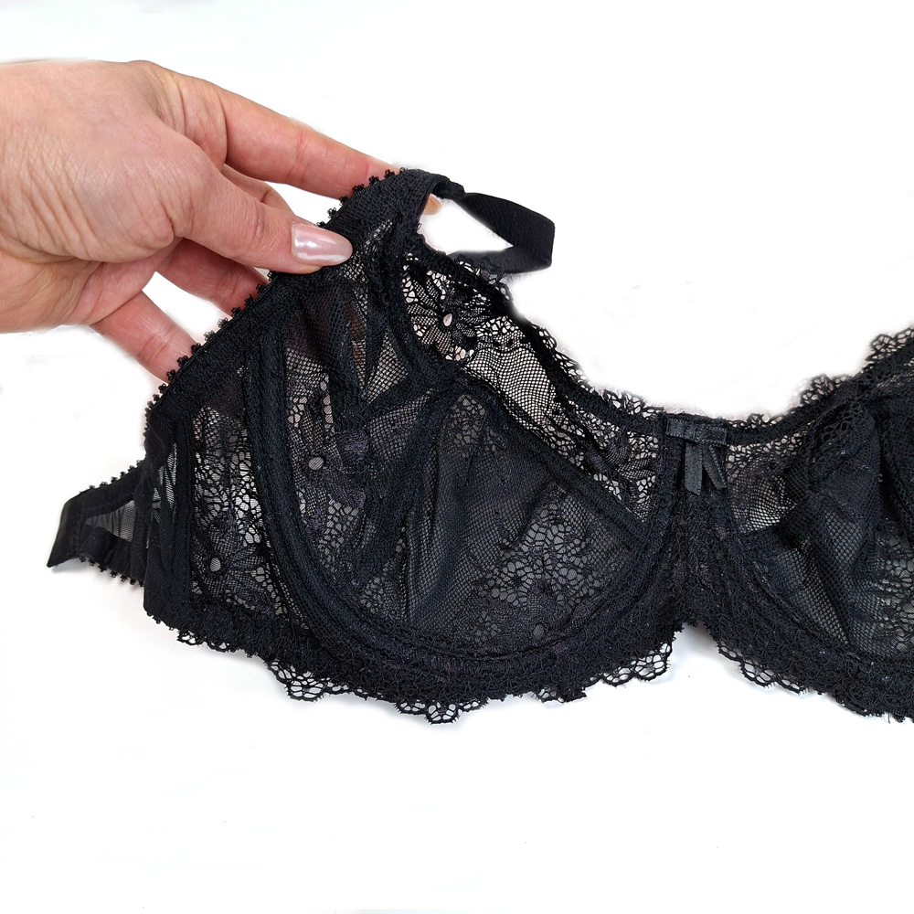 سوتین توری ترک