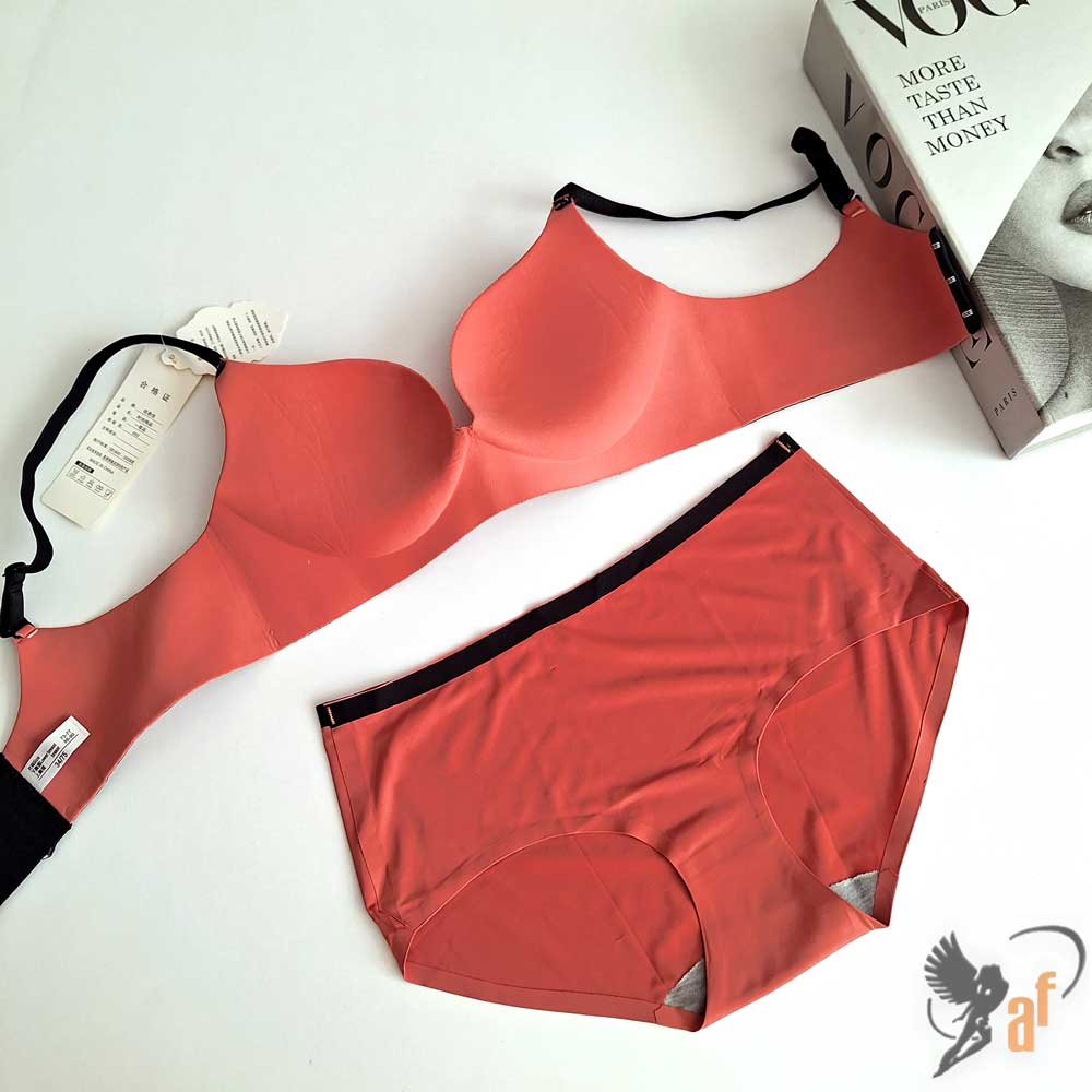 ست سوتین شورت لیزری - 5