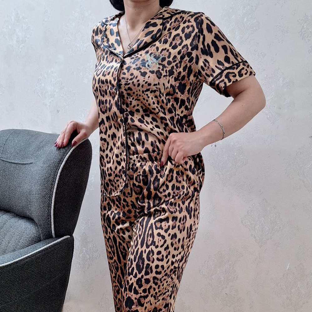 بلوز شلوار ساتن طرح پلنگی angel