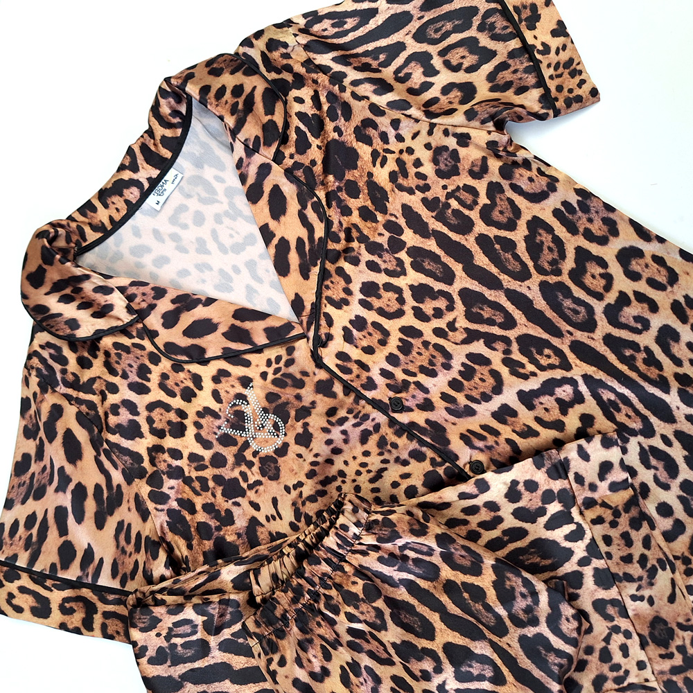 بلوز شلوار ساتن طرح پلنگی angel